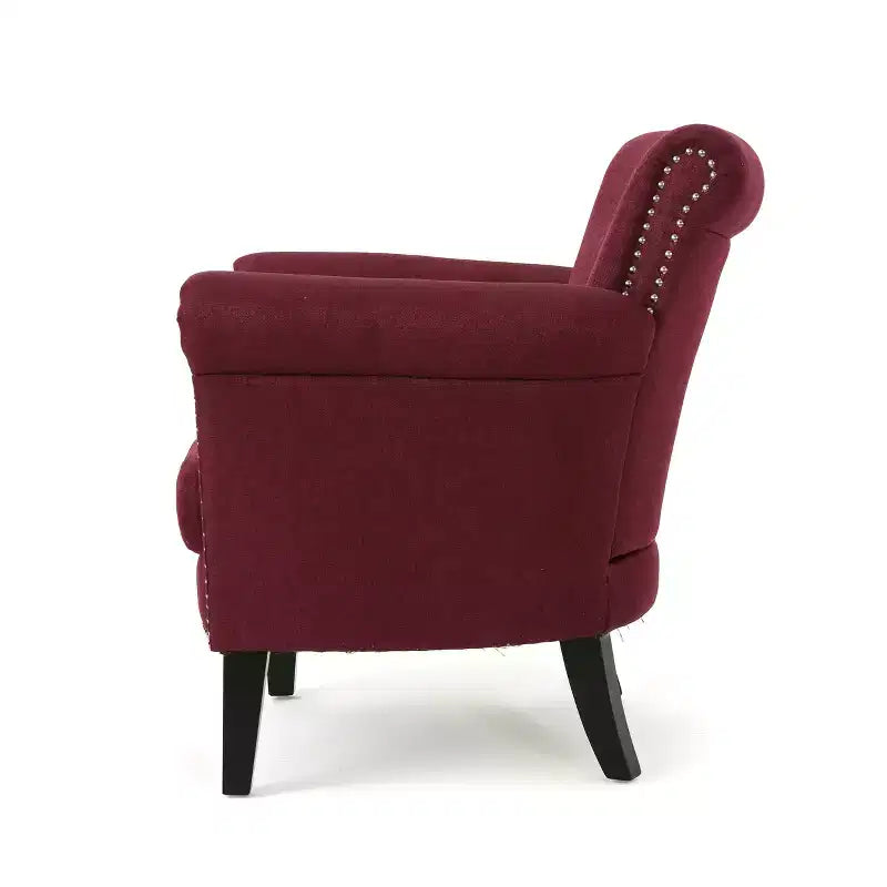 Fauteuil club contemporain en tissu avec garniture cloutée