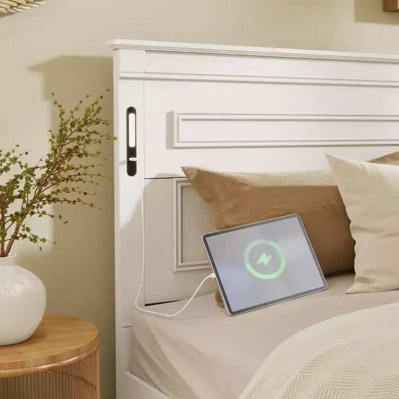 Lit avec 2 tiroirs de rangement, lumières LED intégrées, station de recharge USB